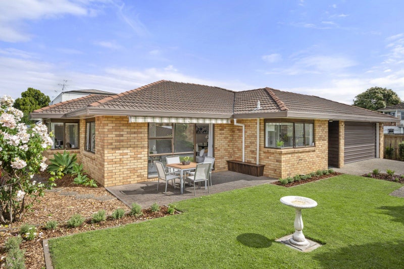 3/11 Turama Road, Royal Oak, Auckland - Carousel 1