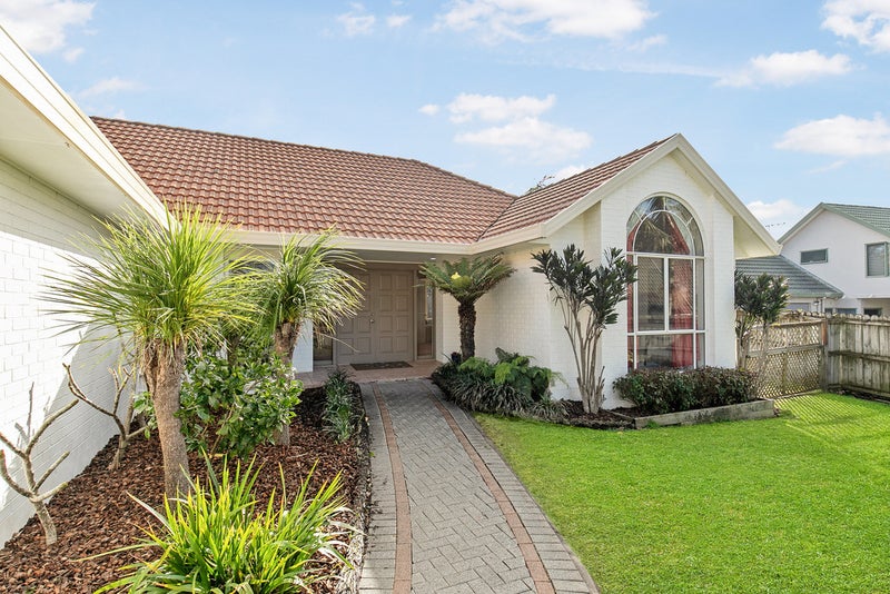 15 Braystones Place, Northpark, Auckland - Carousel 2