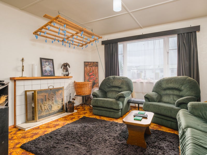 46 Albert Street, Te Hapara, Gisborne - Carousel 2