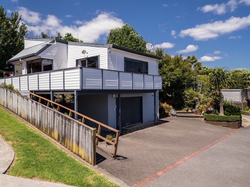 85B Victory Street, Welcome Bay, Tauranga - Carousel 1