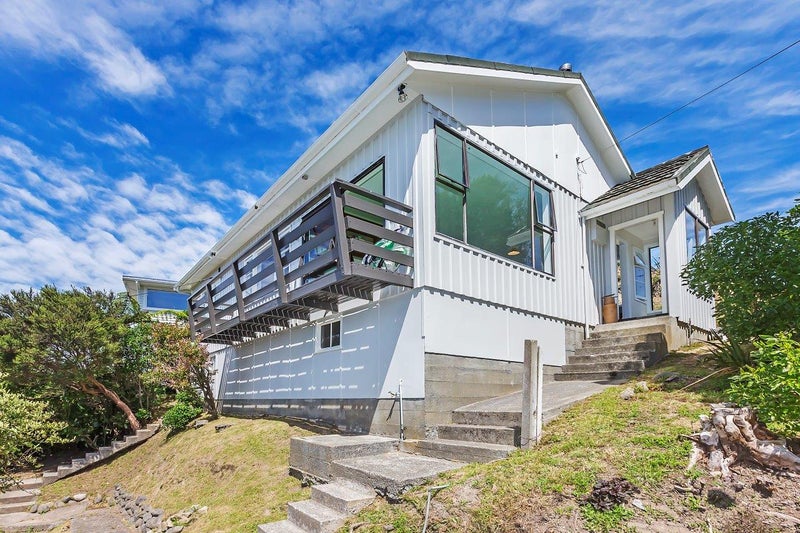 4 Buckley Road, Southgate, Wellington - Carousel 1
