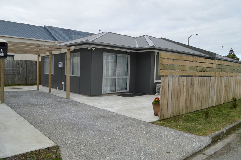 12 Whitehouse Road, Titahi Bay, Porirua - Carousel 2