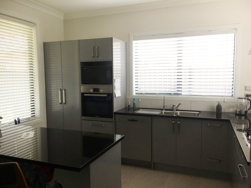 10 Peter Way Place, Glenview, Hamilton - Carousel 2