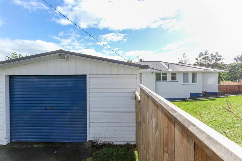 20 Parsons Street, Vogeltown, New Plymouth - Carousel 15