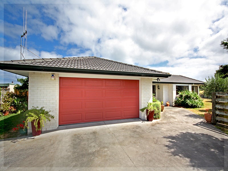 9 Teppett Place, Foxton Beach, Foxton - Carousel 2