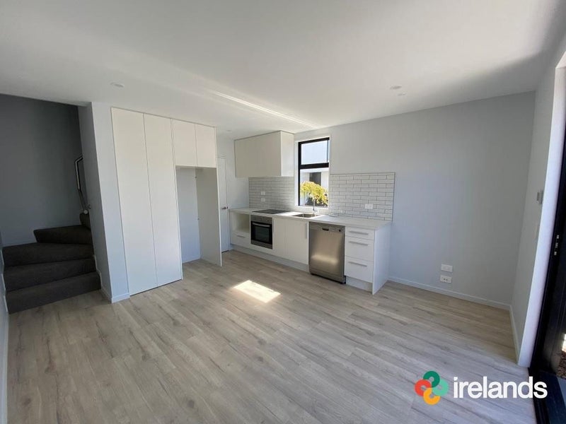 1/16 New Brighton Road, Shirley, Christchurch - Carousel 2