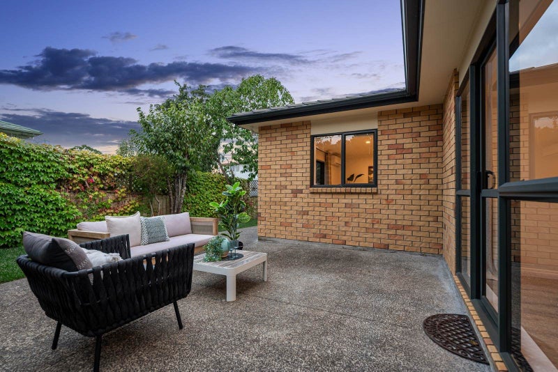 90C Colwill Road, Massey, Auckland - Carousel 1