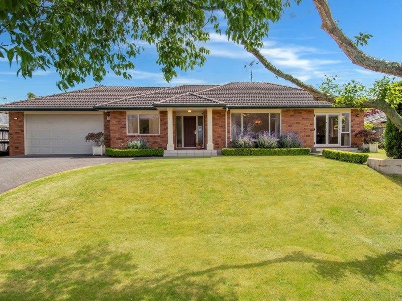 81 Bethlehem Heights, Bethlehem, Tauranga - Carousel 1