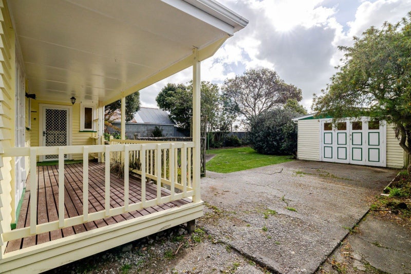 38 Peters Avenue, Cloverlea, Palmerston North - Carousel 23