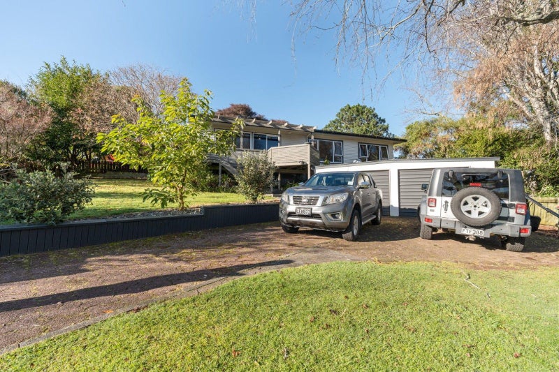 10 Anne Street, Ferndale, New Plymouth - Carousel 1