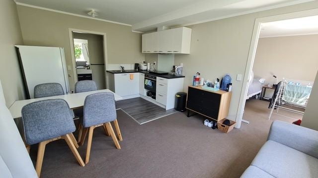 178B Oxford Terrace, Epuni, Lower Hutt - Carousel 2