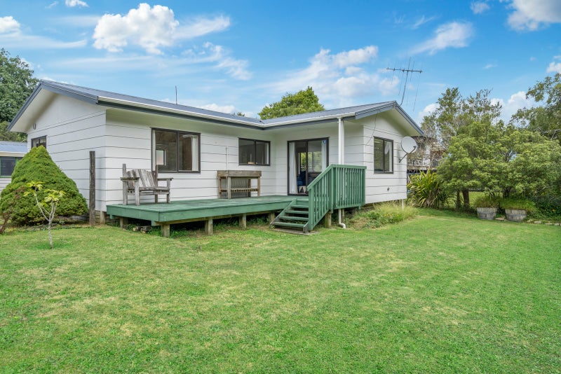 1/34 Black Beech Street, Birchville, Upper Hutt - Carousel 2