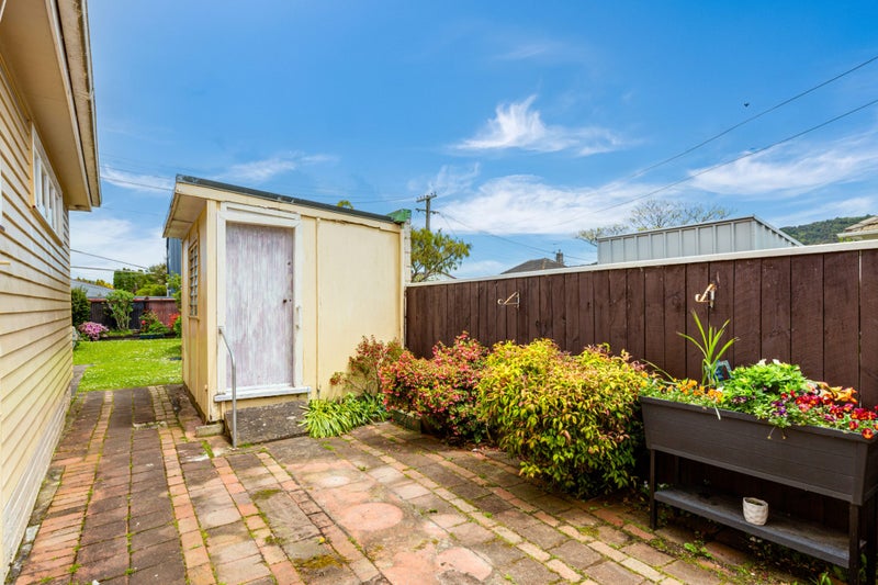 9 Taine Street, Taita, Lower Hutt - Carousel 15