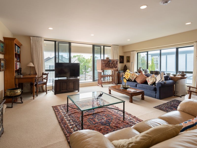 12/28 Hobson Street, Thorndon, Wellington - Carousel 2