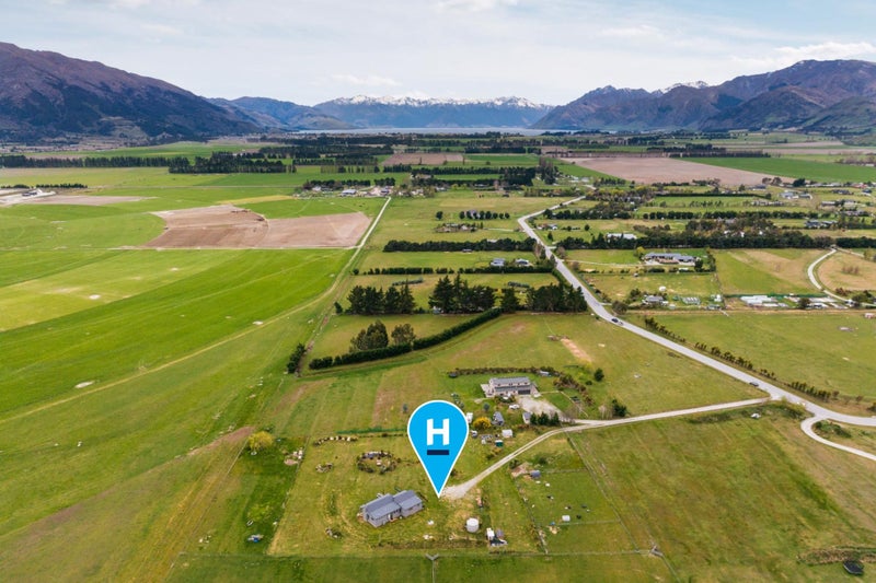 104 Lachlan Avenue, Hawea Flat, Lake Hawea - Carousel 2
