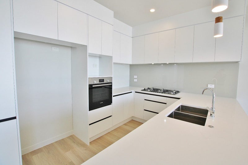 10 Porowha Road, Westgate, Auckland - Carousel 2