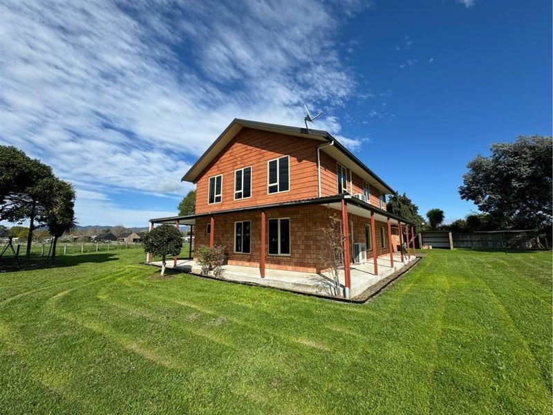 33 Severne Street, Yelverton, Blenheim - Carousel 1