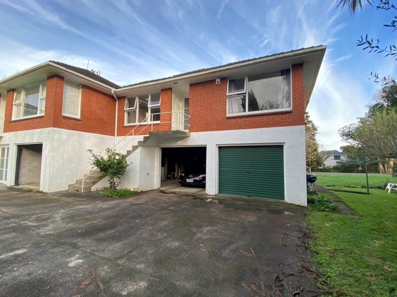 4/16 Dorchester Street, Meadowbank, Auckland - Carousel 8