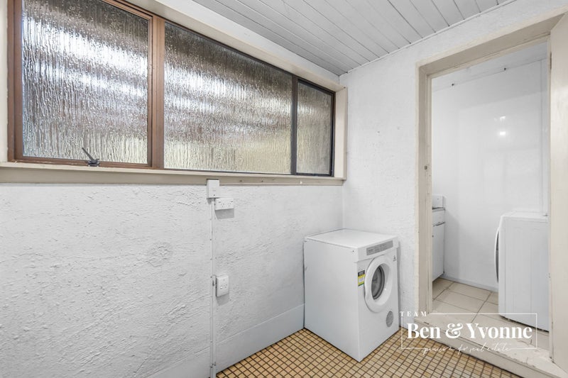 12 Tamaki Avenue, Otahuhu, Auckland - Carousel 21