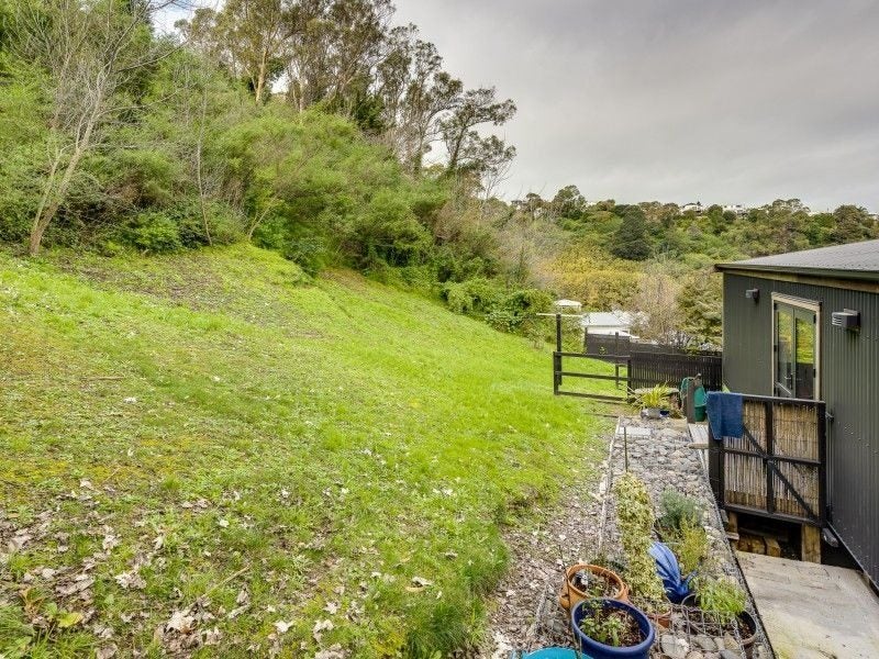 16 Burke Street, Hospital Hill, Napier - Carousel 10