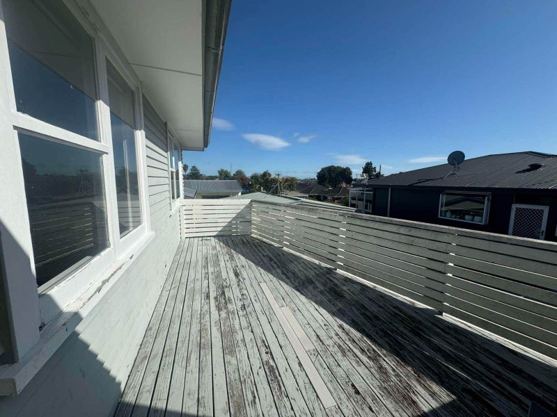 5 Hayes Avenue, Gate Pa, Tauranga - Carousel 16