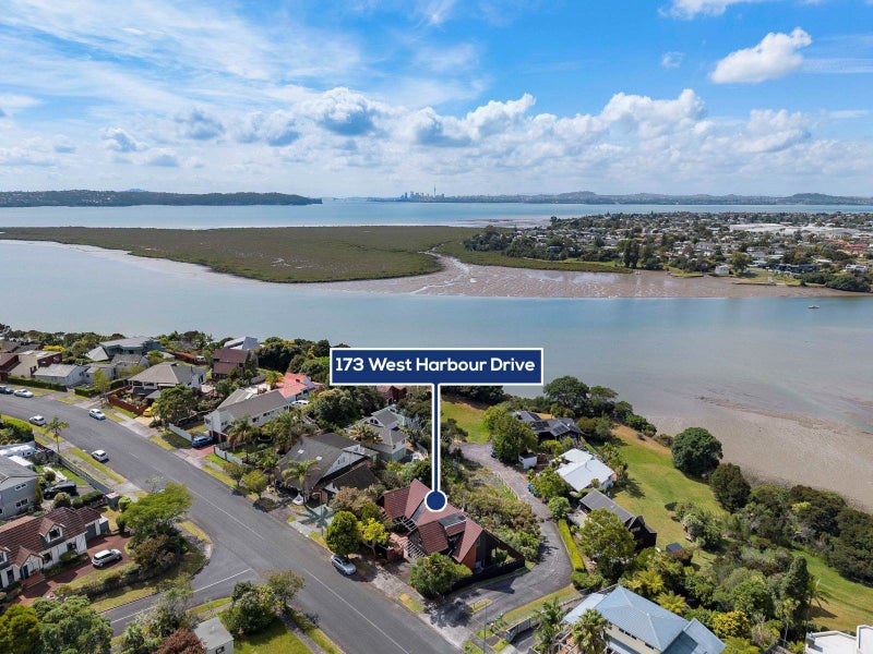 173 West Harbour Drive, West Harbour, Auckland - Carousel 1