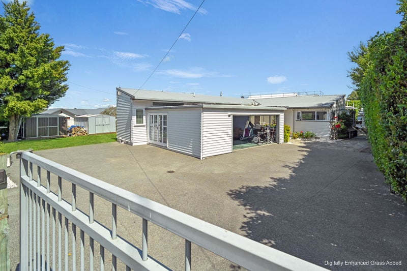 915 Harding Road, Camberley, Hastings - Carousel 2