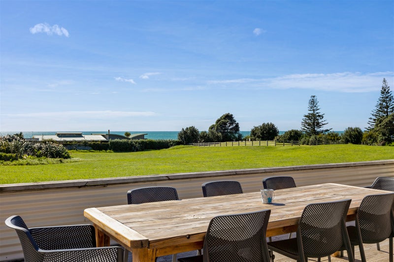 4B Meade Place, Bell Block, New Plymouth - Carousel 1