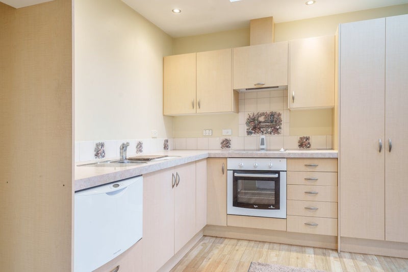 1/37 Oakhampton Street, Hornby, Christchurch - Carousel 2