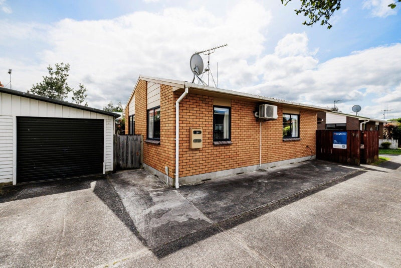 7A Frances Street, Hamilton East, Hamilton - Carousel 1