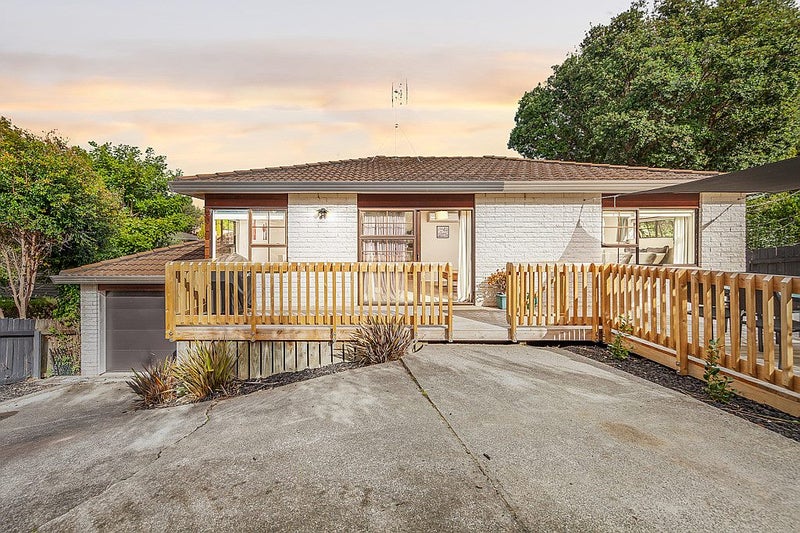 54B Polkinghorne Drive, Manly, Whangaparaoa - Carousel 1