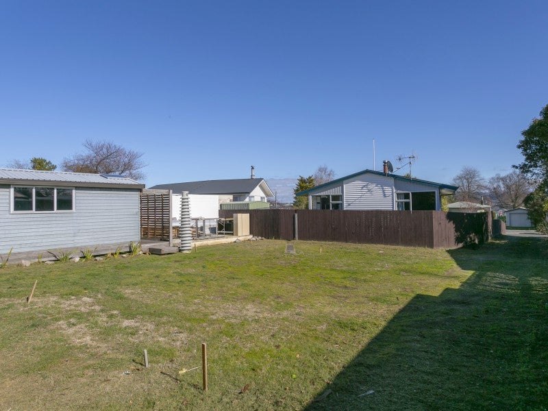 20B Frederick Street, Two Mile Bay, Taupo - Carousel 2