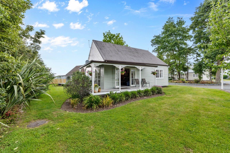 4/30 Sorrento Drive, Rangatira Park, Taupo - Carousel 1