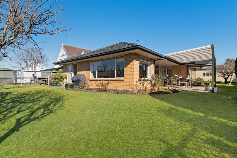 19 Clydesburn Avenue, Te Puke, Te Puke - Carousel 1