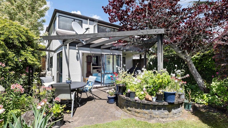 55 Atkin Avenue, Mission Bay, Auckland - Carousel 1