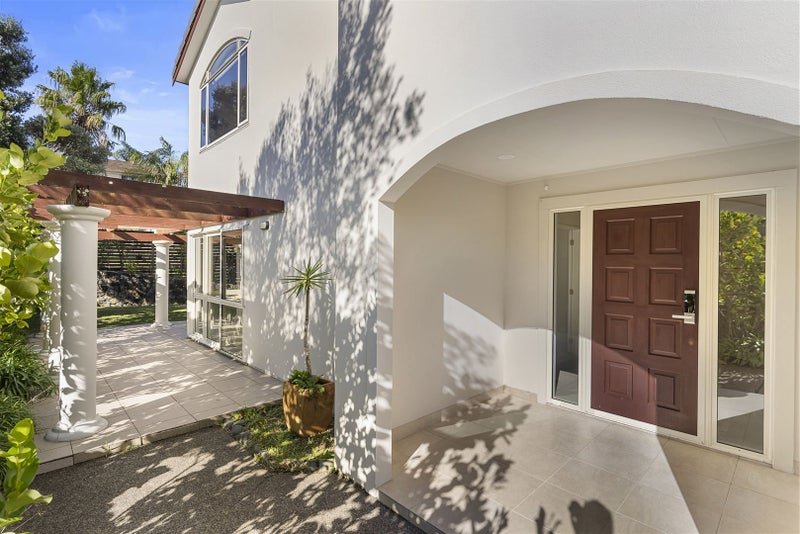 3 Rosella Place, Murrays Bay, Auckland - Carousel 24