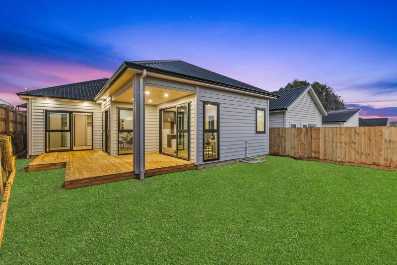 8 Waimaa Lane, Pōkeno - Carousel 1