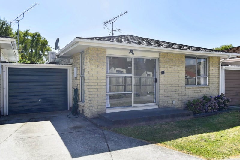 4/6 Lane Street, Woolston, Christchurch - Carousel 1