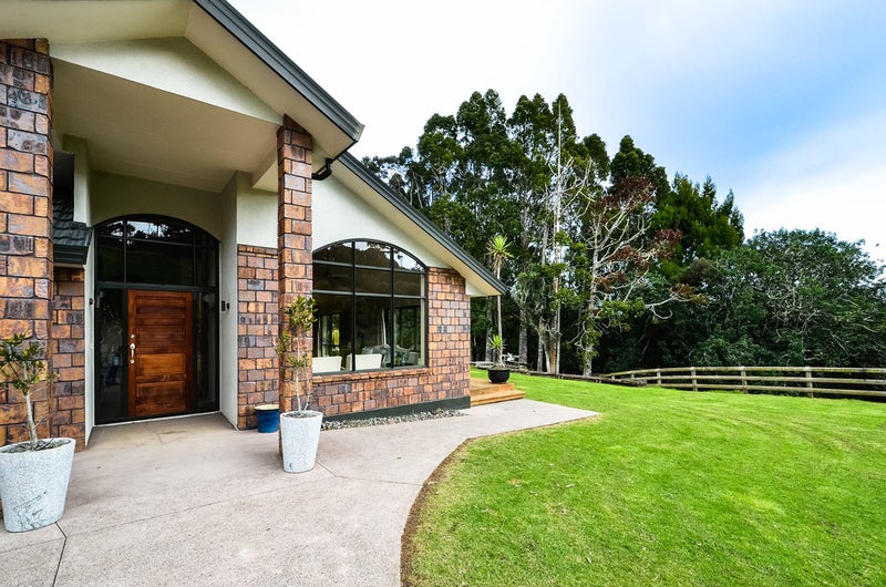 302 Muriwai Valley Road, Waimauku - Carousel 2