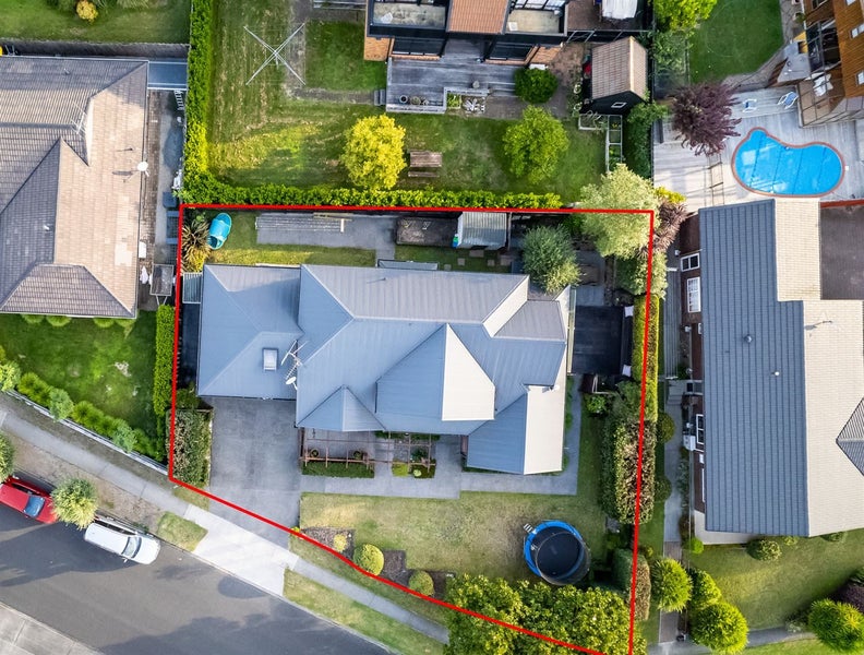 6 Arcus Street, St Andrews, Hamilton - Carousel 25