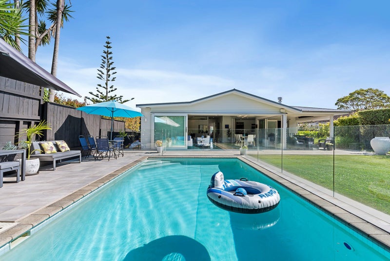 54 Edmund Street, St Heliers, Auckland - Carousel 1