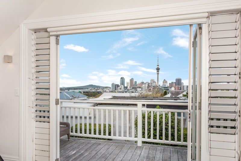 15 Arthur Street, Freemans Bay, Auckland - Carousel 2