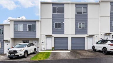 31/218 Captain Springs Road, Te Papapa, Auckland - Carousel 1