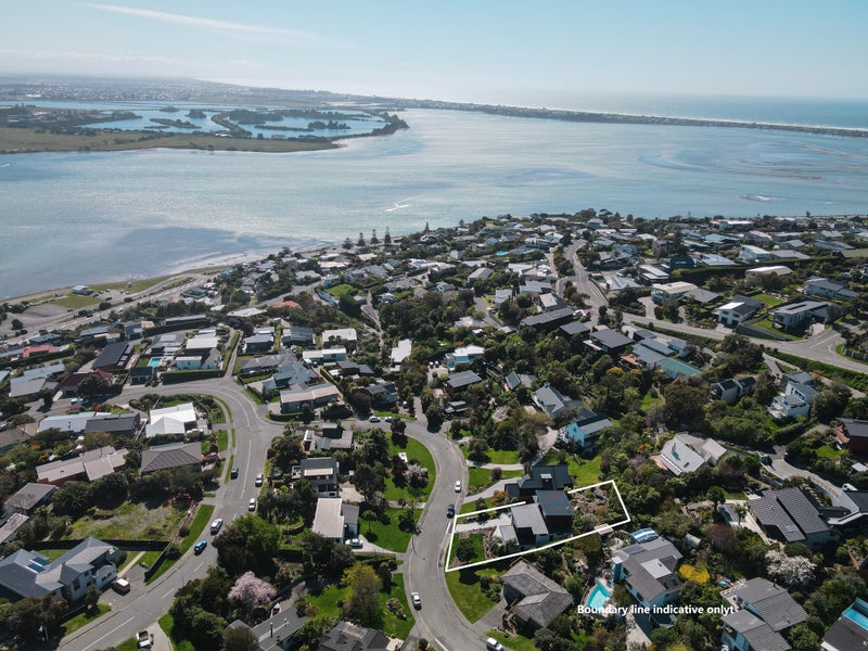 23 Janice Place, Mount Pleasant, Christchurch - Carousel 19