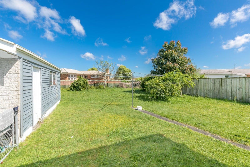 51 Nevada Road, Silverdale, Hamilton - Carousel 14