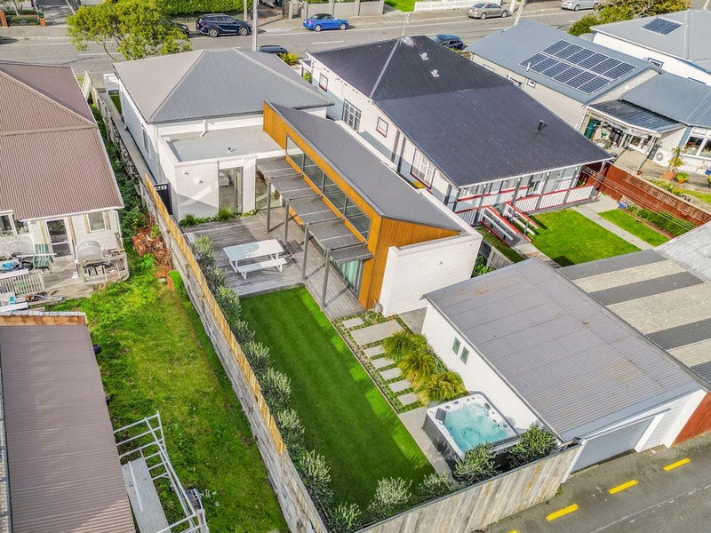 99 Richmond Street, Petone, Lower Hutt - Carousel 24