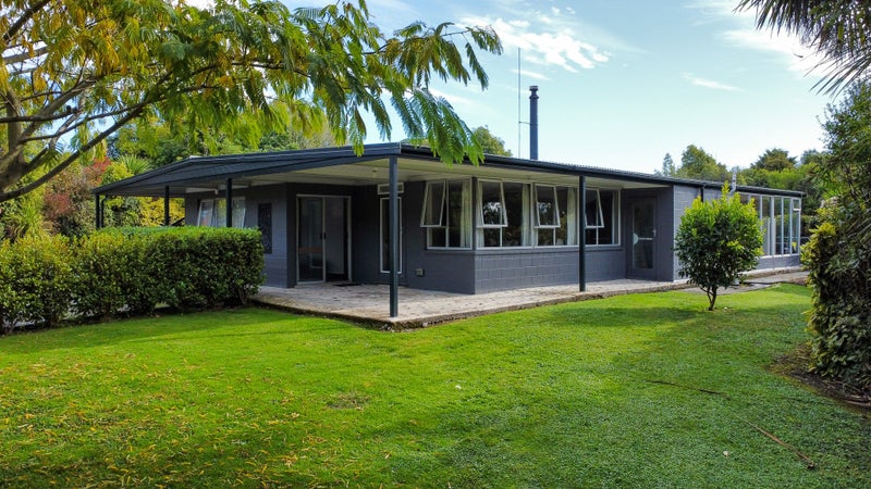 513 Abel Tasman Drive, Takaka - Carousel 1