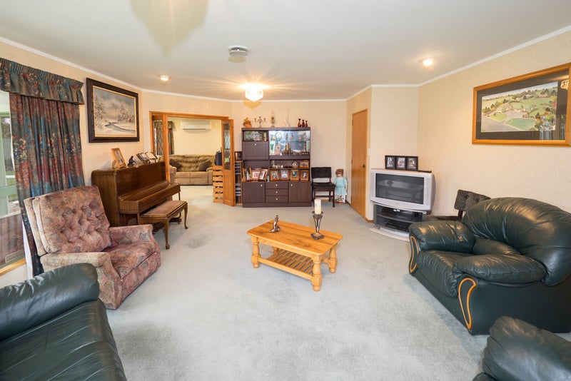 10 Grove Street, Tinwald, Ashburton - Carousel 2