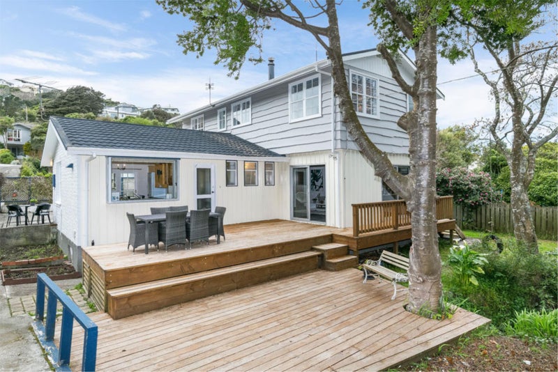 63A Delhi Crescent, Khandallah, Wellington - Carousel 1