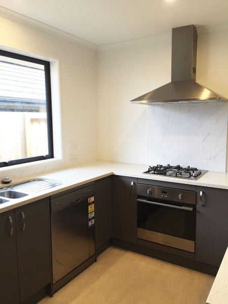 10 Teafields Court, Huntington, Hamilton - Carousel 2